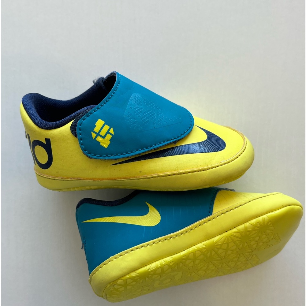 Kevin Durant Nikes Size 3c